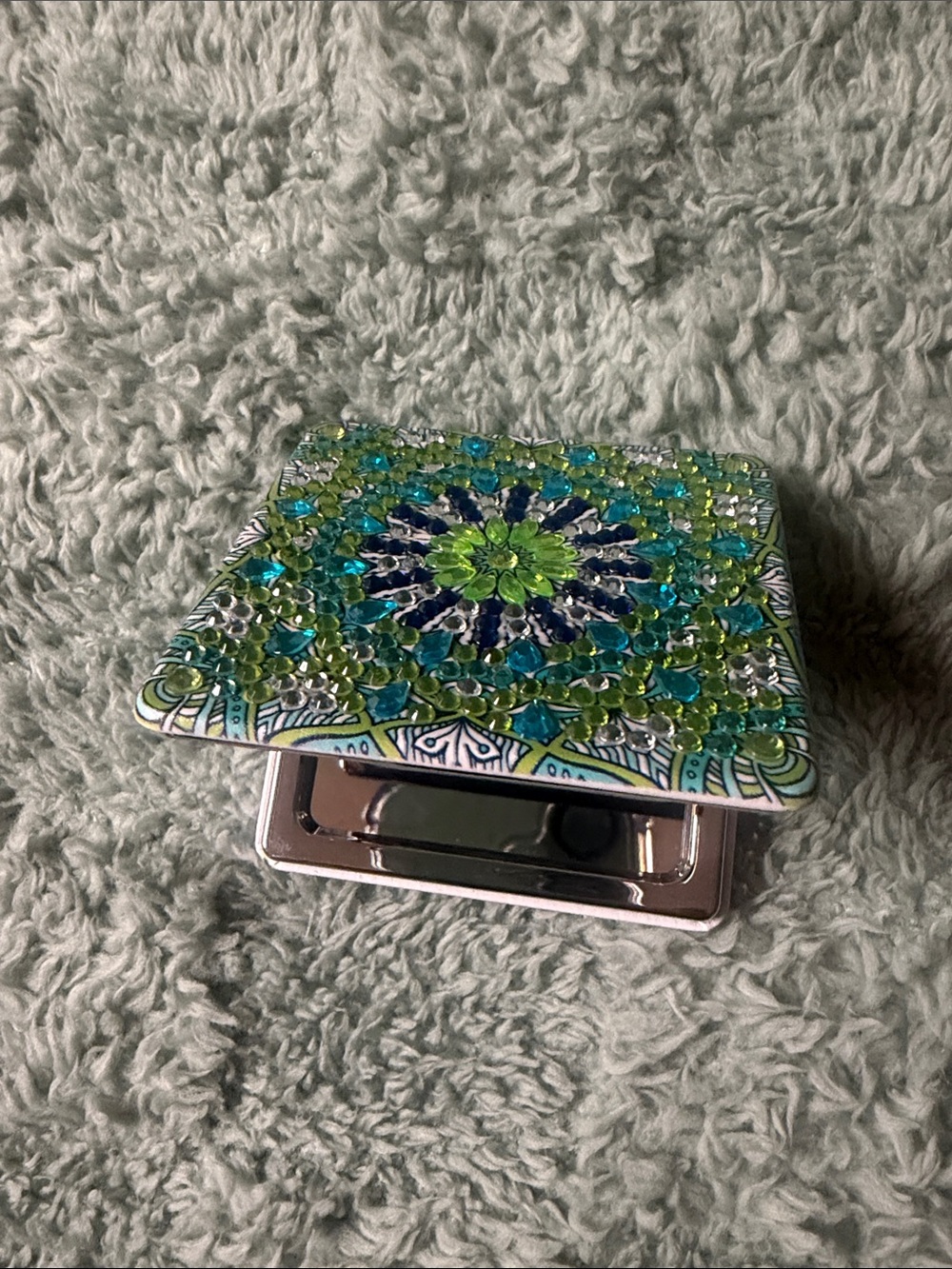 Decorative Green and Blue Compact Mirror - Unbranded